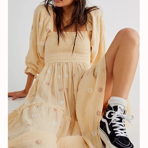 Free People Dresses & Skirts - ISO Free people Dahlia dress for baby sprinkle!
